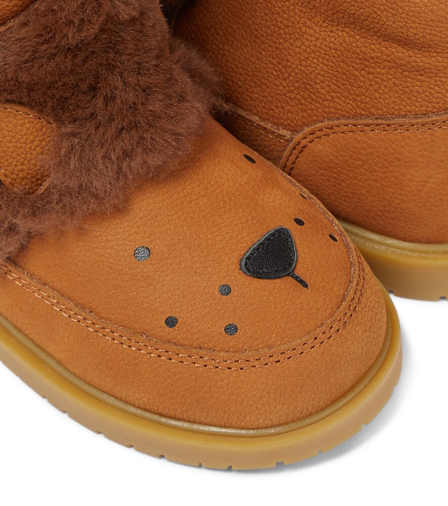 Wadudu leather boots