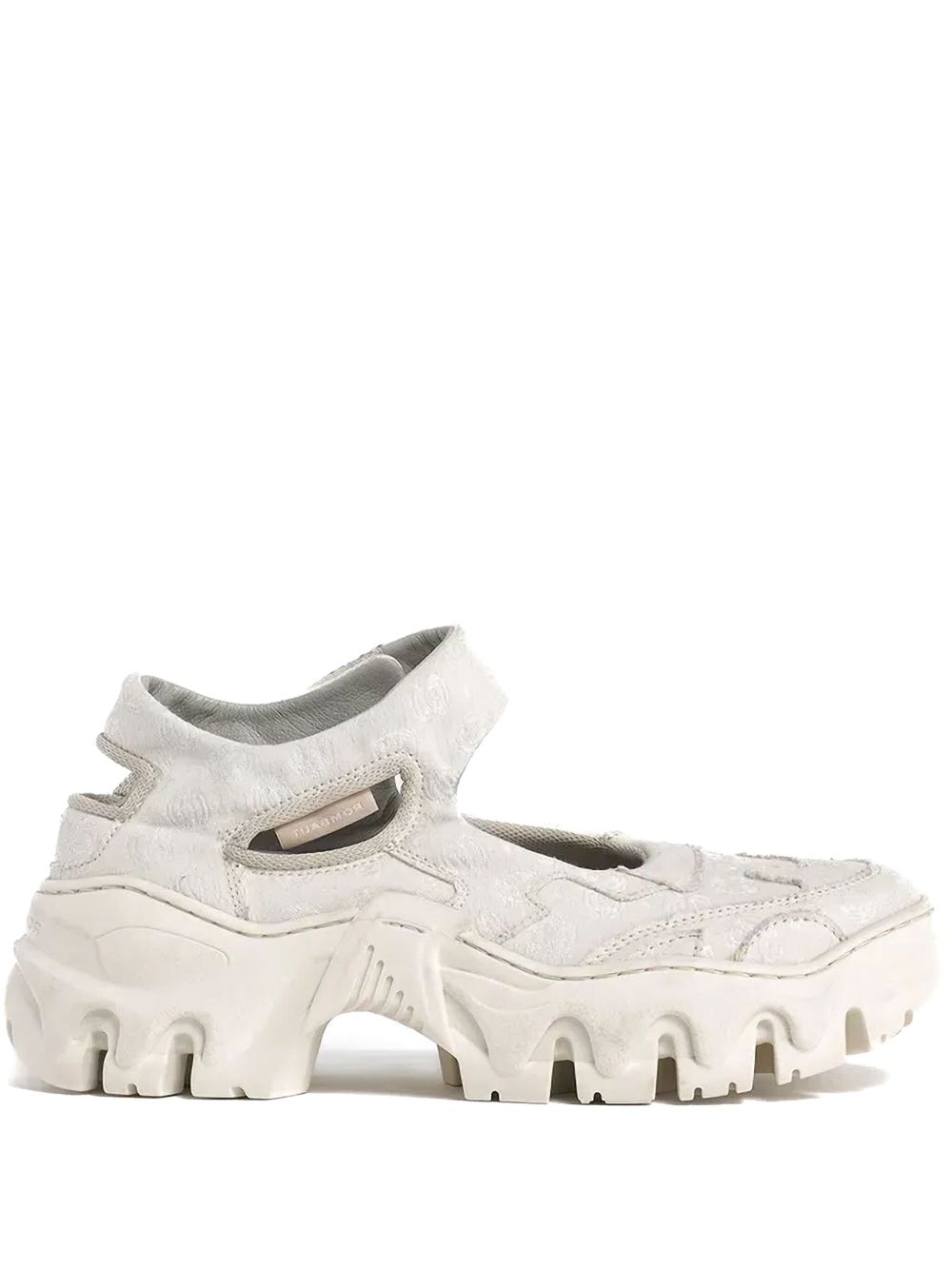 Round-toe ballet flats - White