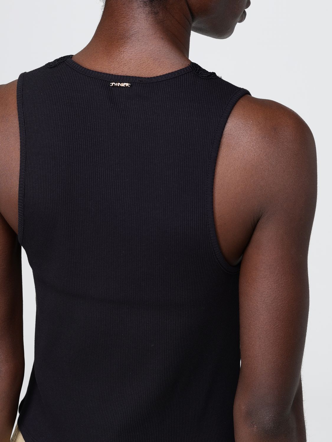 Top Woman color Black