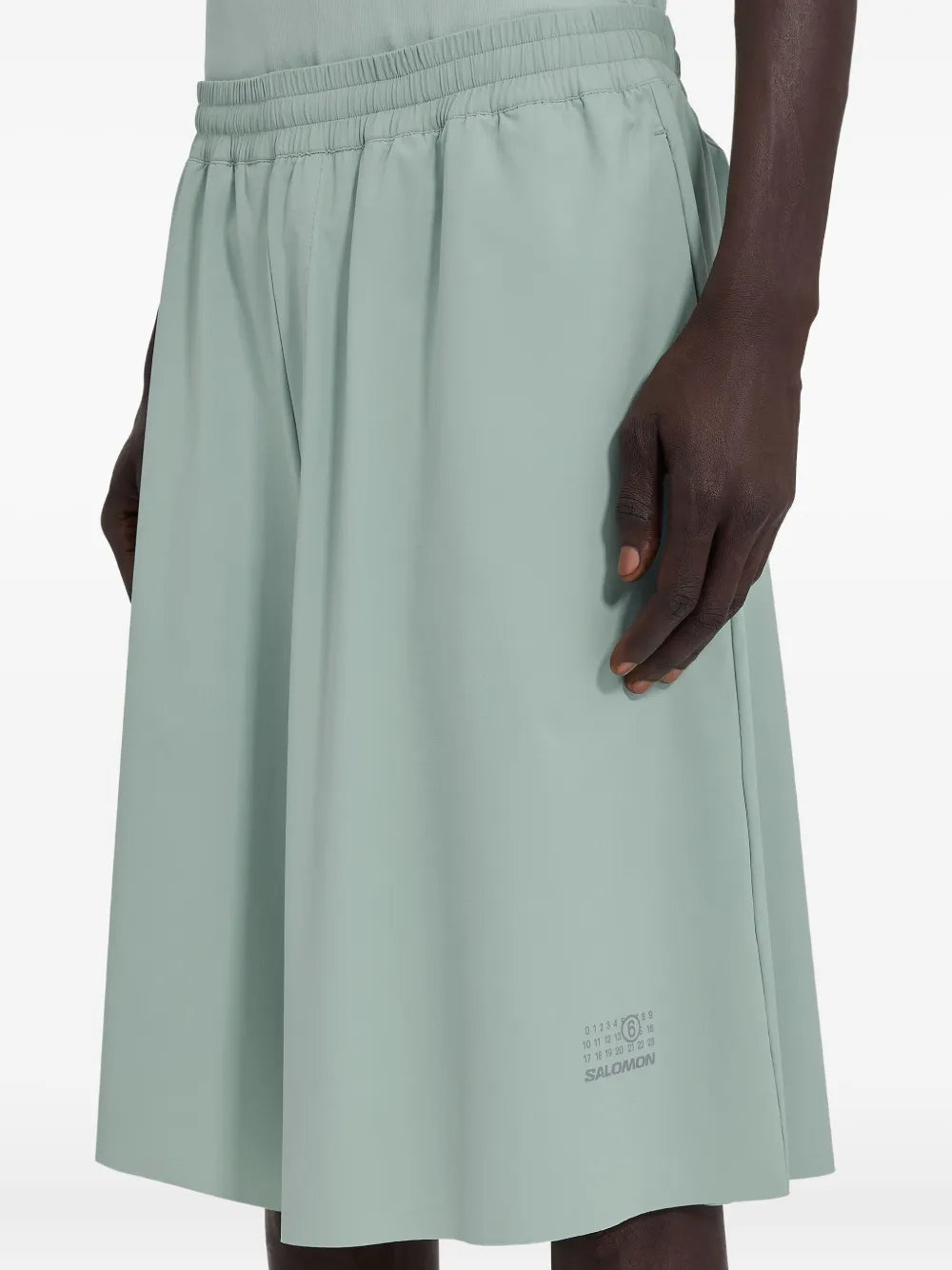 X Salomon Maison Margiela X Salomon X Salomon Shorts mit numerischen Grafiken