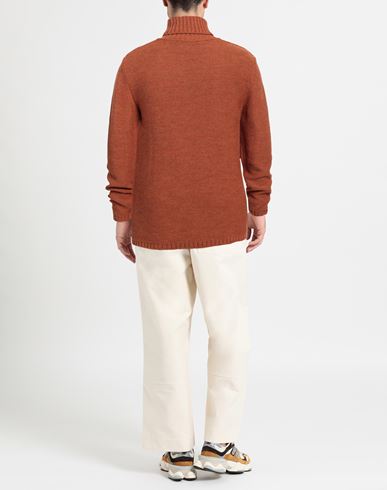 Man Turtleneck Rust