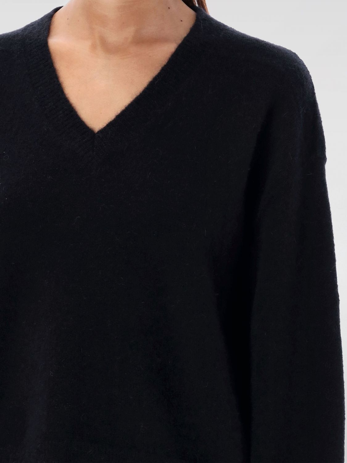 V-neck ribbed knit top - Black