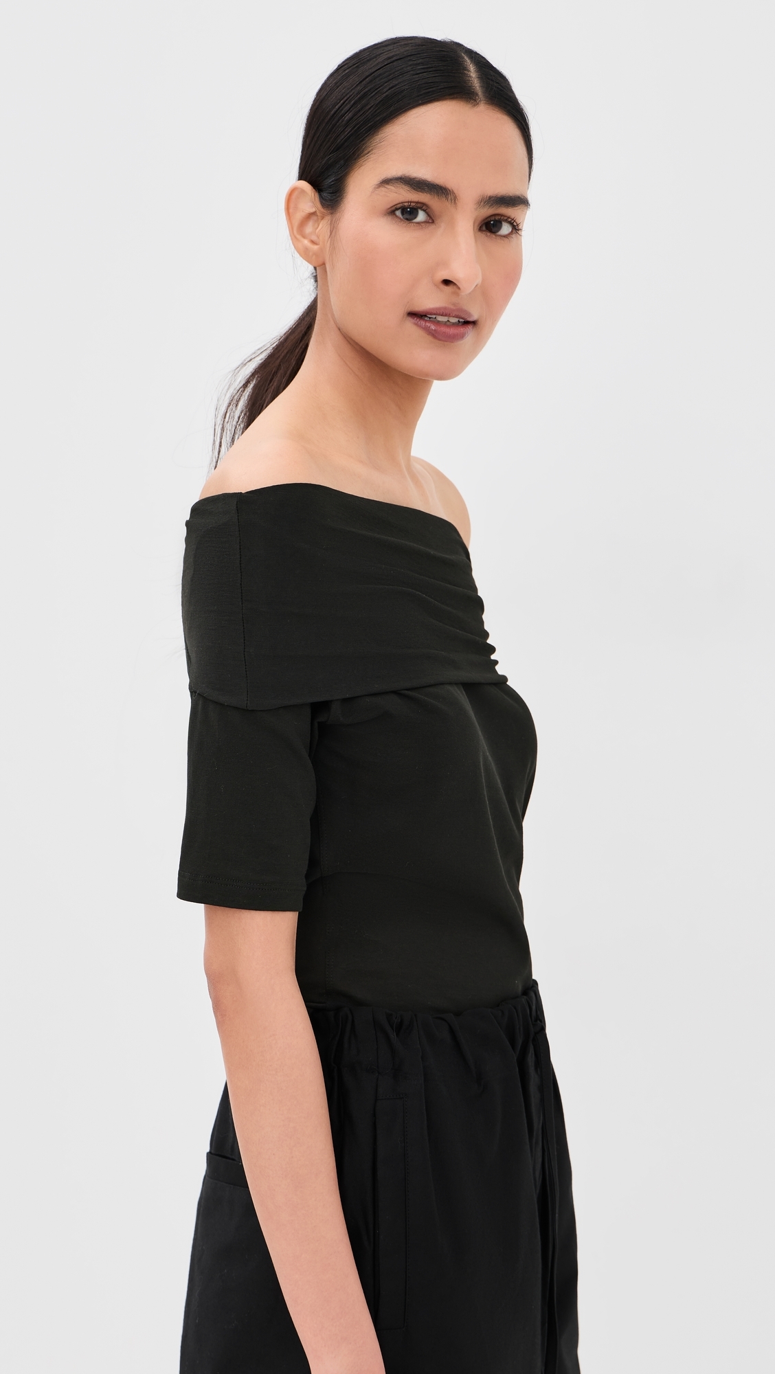 Short Sleeve Twisted Top Black