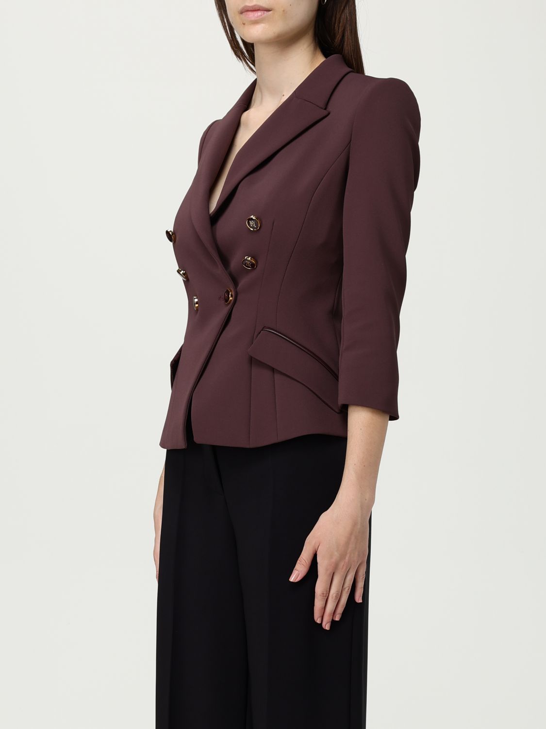 Blazer Woman color Wine