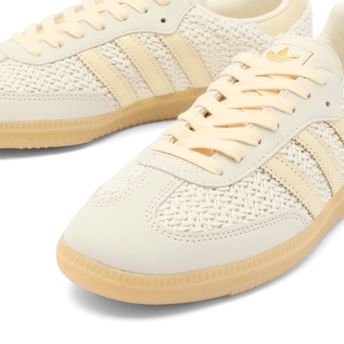 Women's Samba OG Crochet Sneaker Off White/Warm Vanilla/Gum