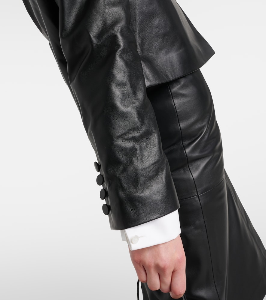 Cropped leather jacket