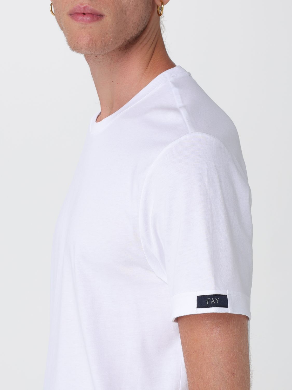 T-Shirt Men color White