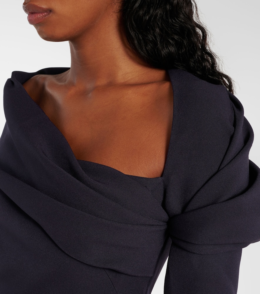 Andra gown