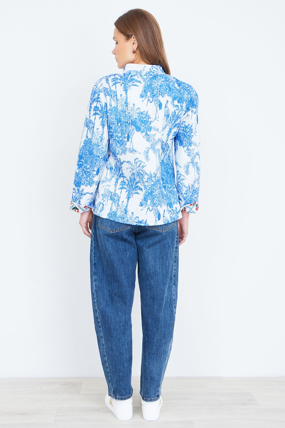 Yumi Blue Palm Reversible Cotton Quilted Jacket In Bright Blue