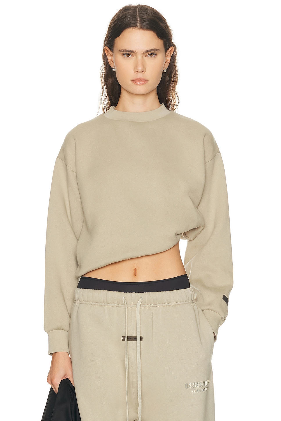 Fear of God ESSENTIALS Fleece Classic Fit Crewneck in Abbey Stone - Beige. XXS also in XS, S