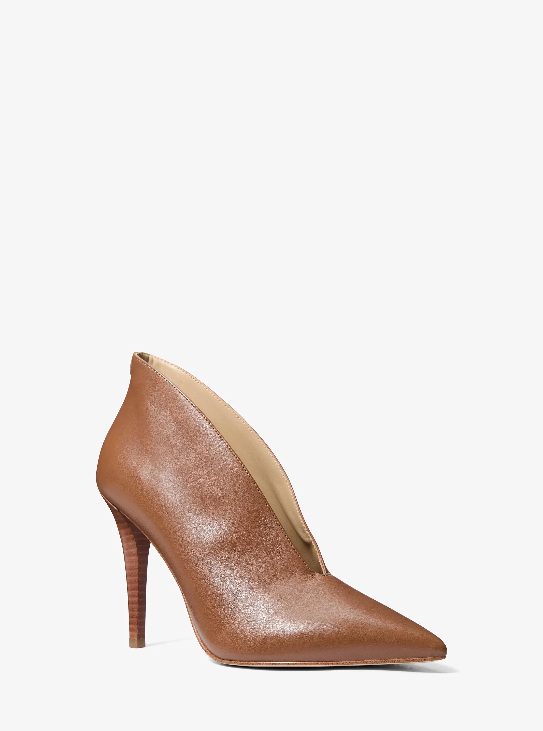 Michael Kors Tonya Leather Pump in Brown - size 8.5 by