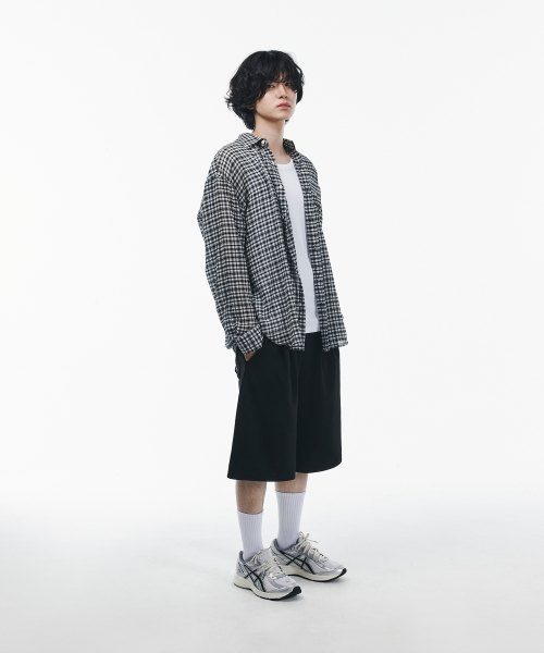 Two-Tuck Regular Bermuda Training Pants