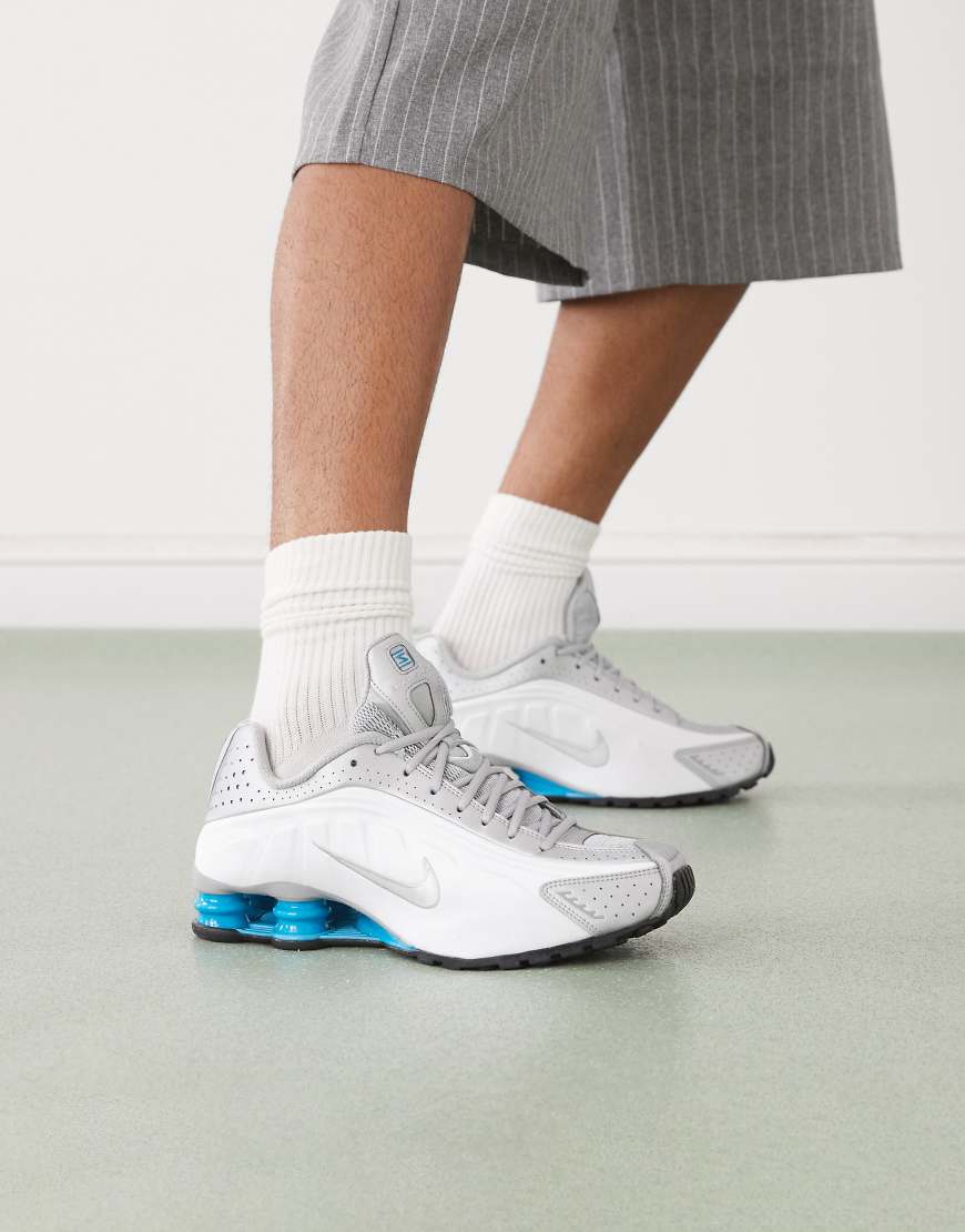 Shox R4 sneakers in silver and white