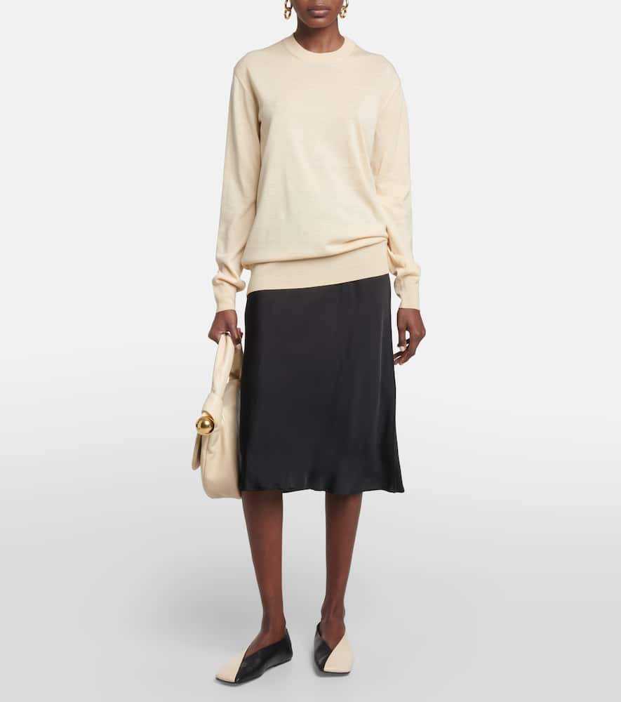 Wool sweater