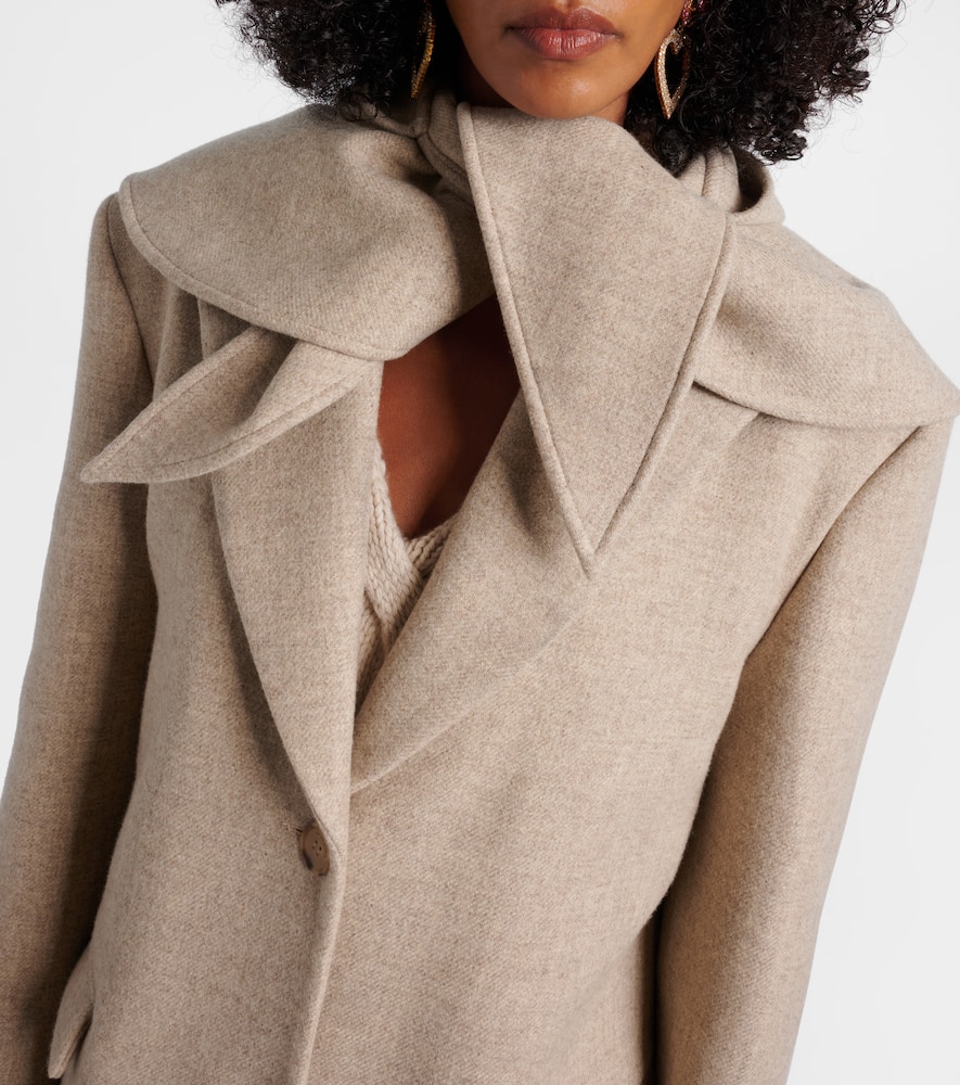 Hooded wool and silk coat