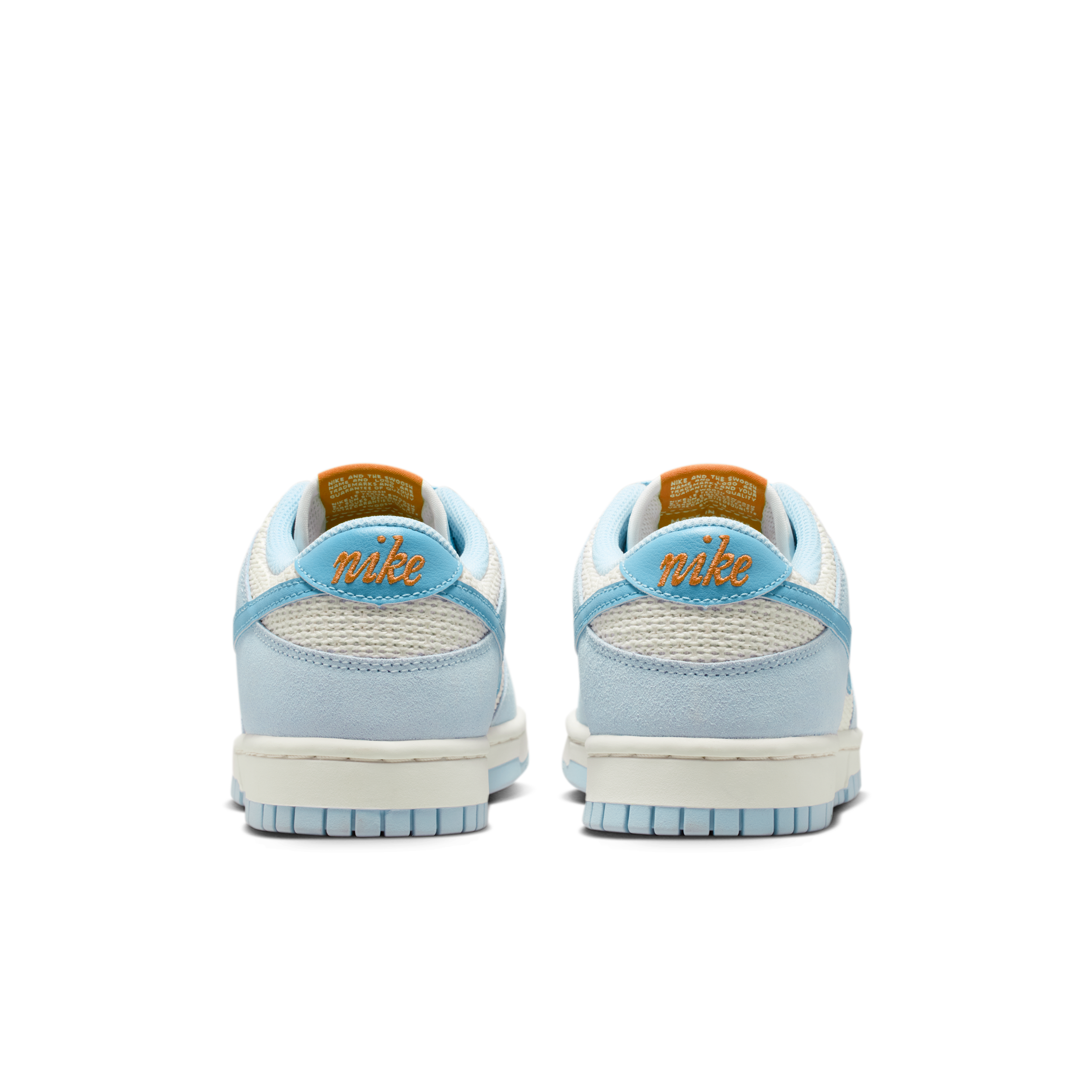 Dunk Low SE Women's Shoes