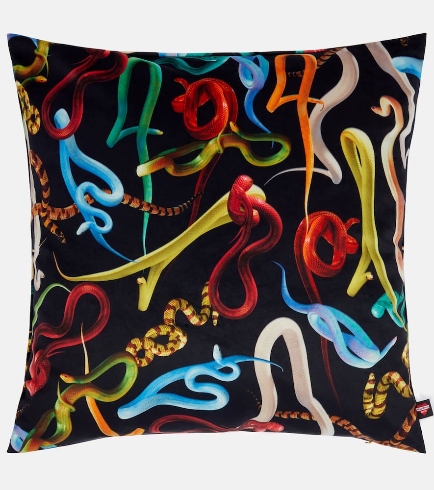 X Toiletpaper Snakes cushion