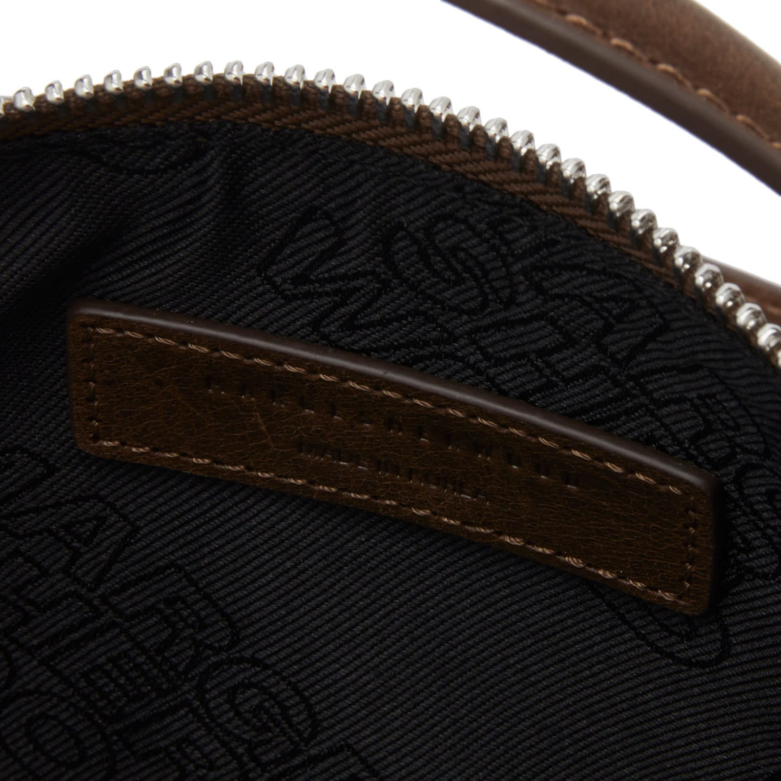 Women's Zipper Small Bag in Washed Brown 