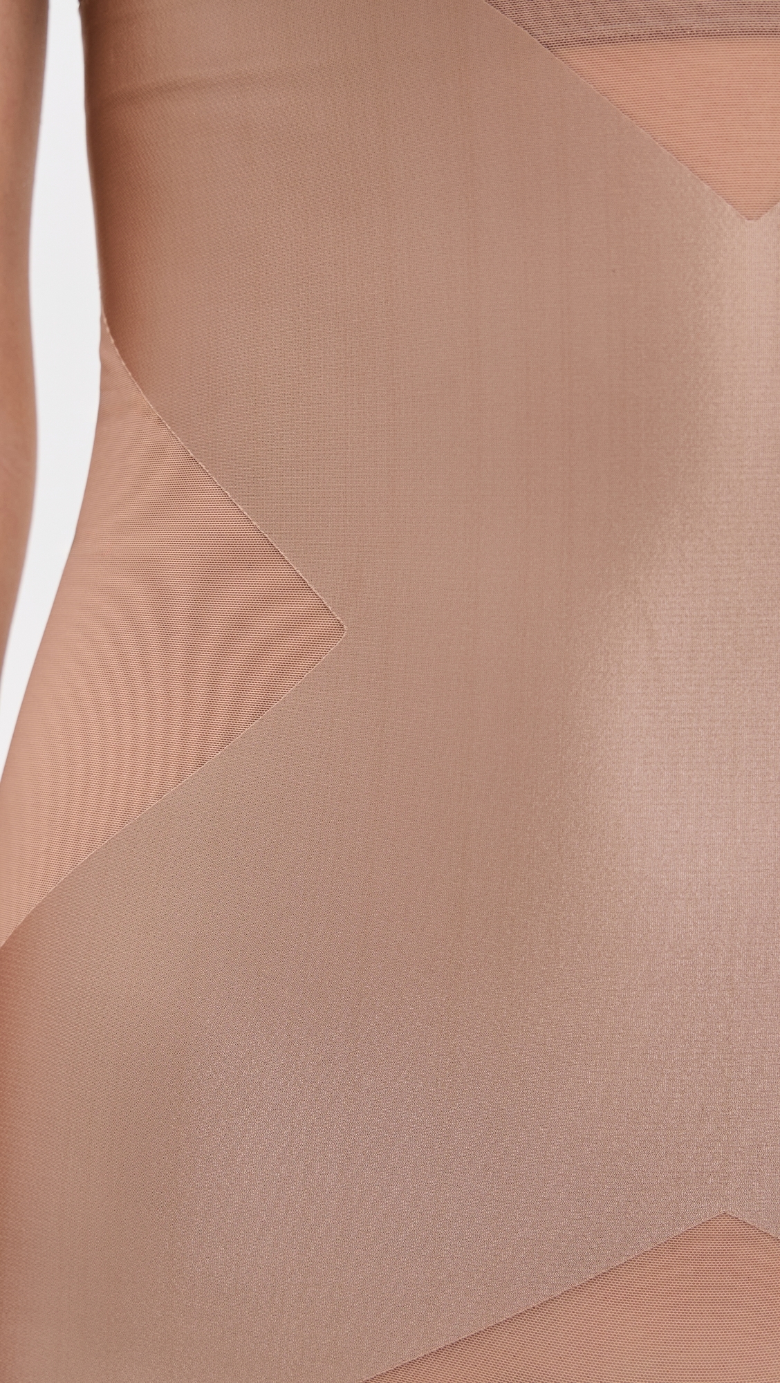 SPANX High-Waisted Booty-Lifting X Midthigh Shorts Cafe au Lait