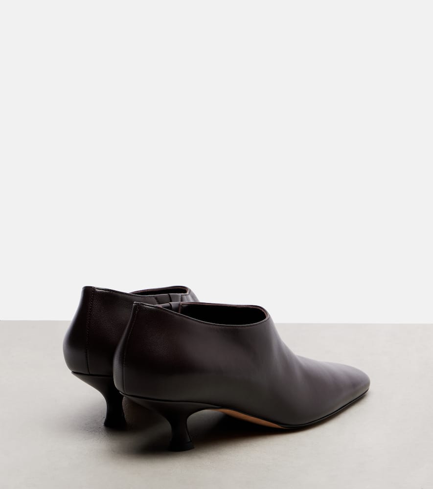Anna leather pumps