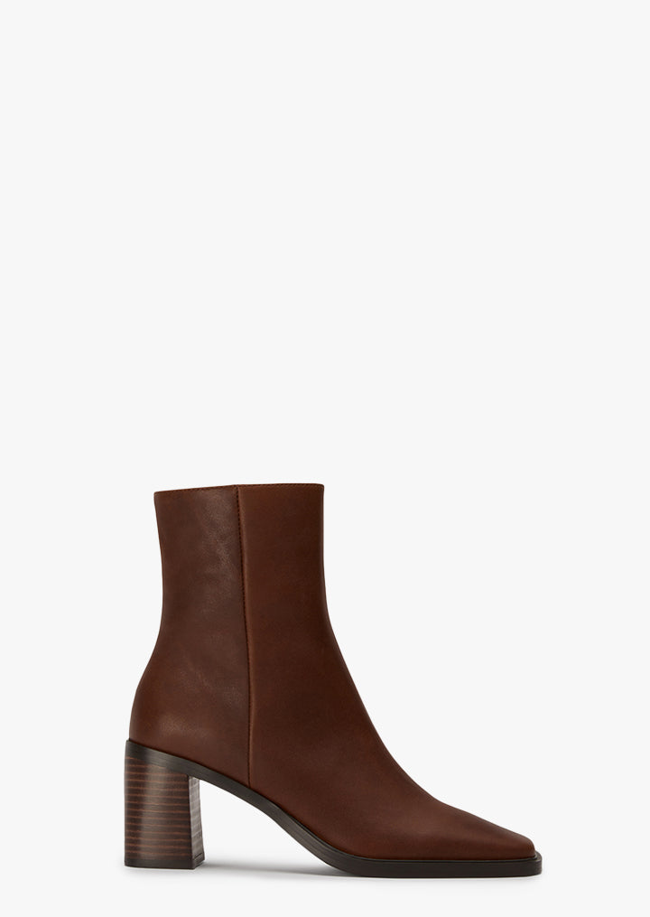 Dream Cognac Ankle Boots
