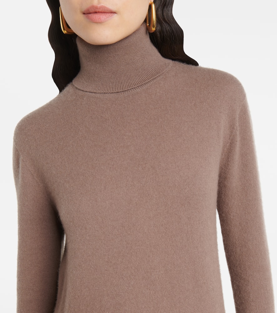 Cashmere turtleneck midi dress