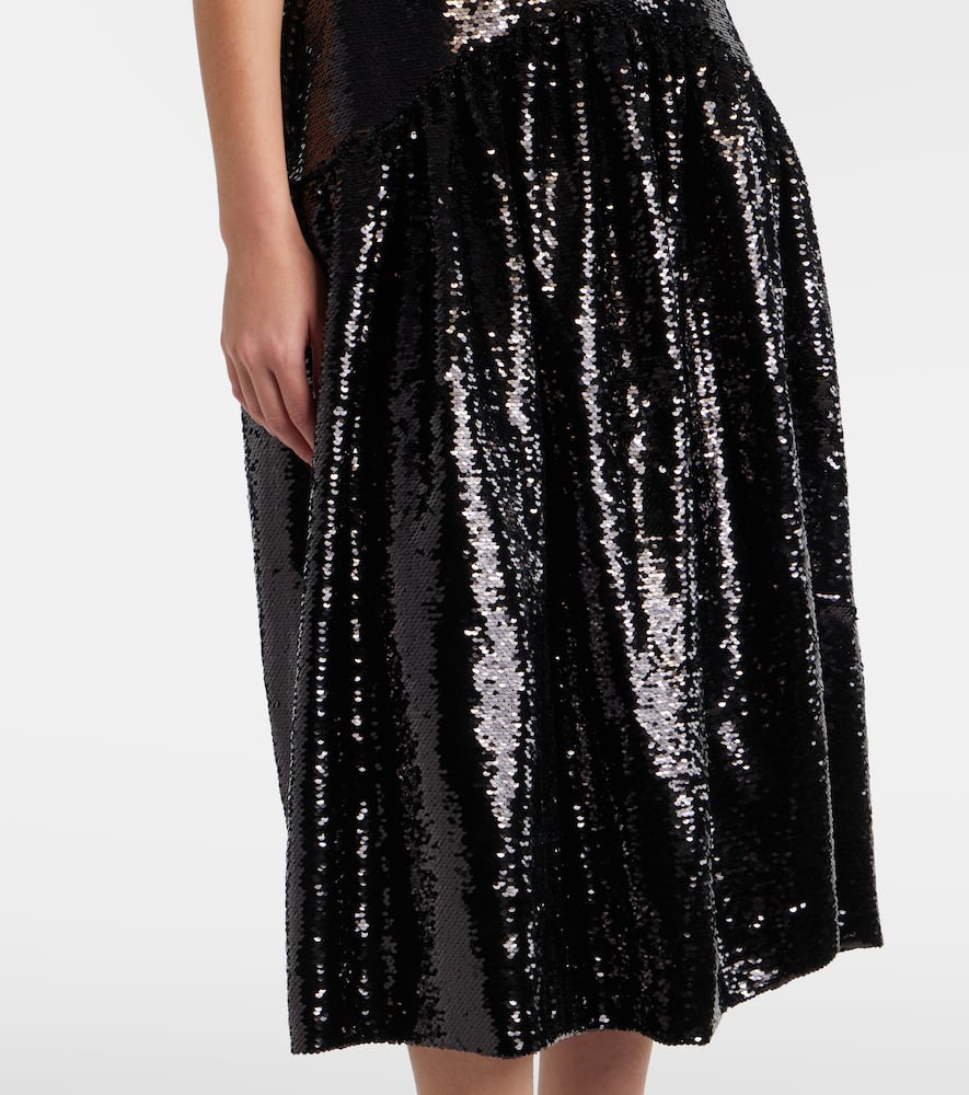 Sequined cocktail dress