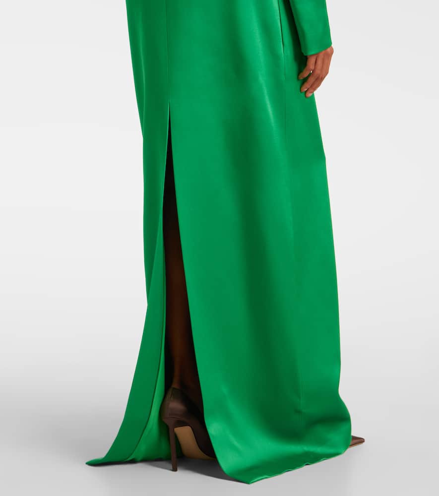 Crêpe satin gown