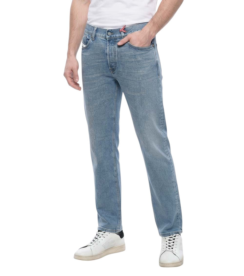 D-Fining tapered jeans