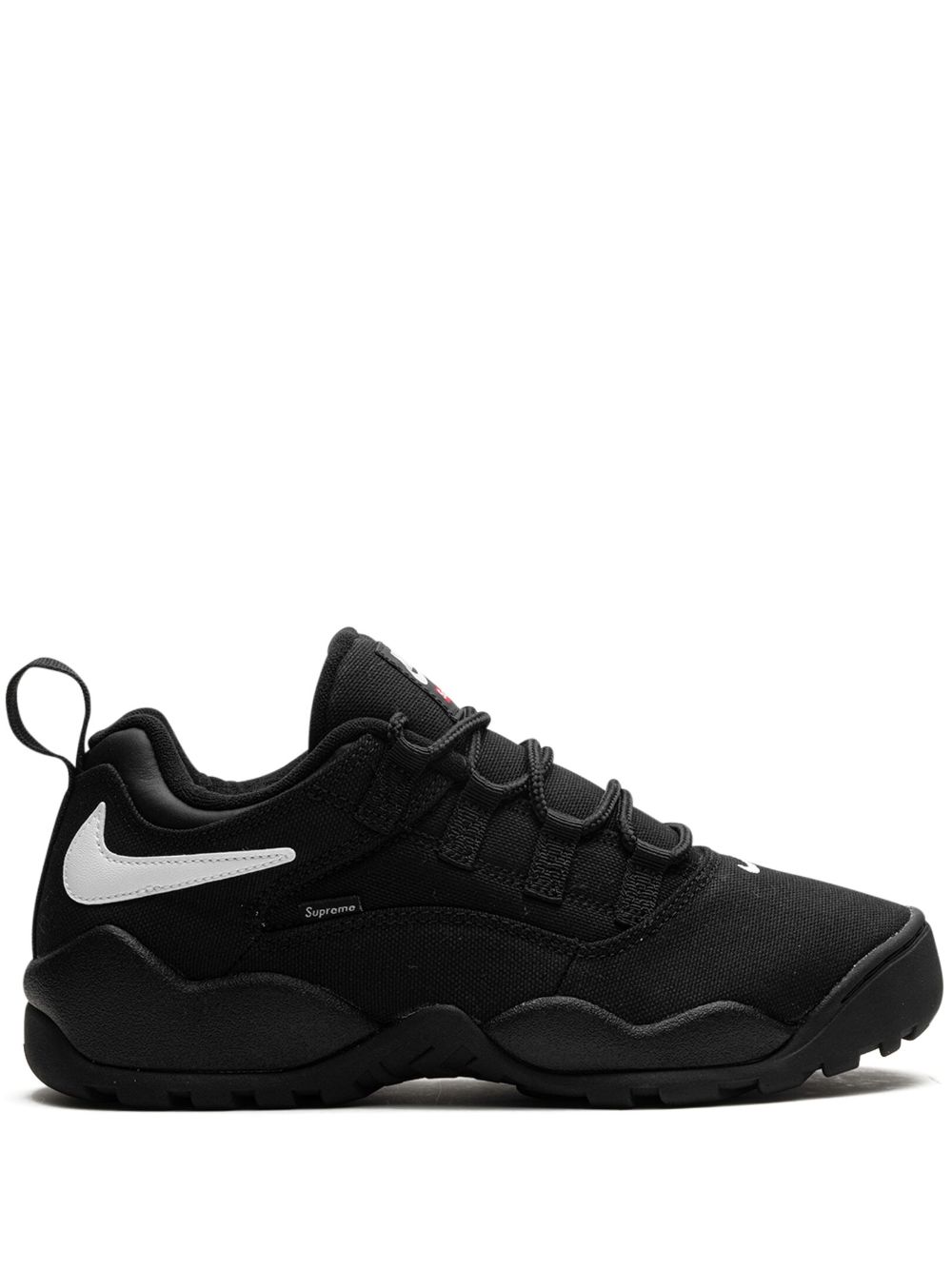 X Supreme SB Darwin Low "Black" sneakers