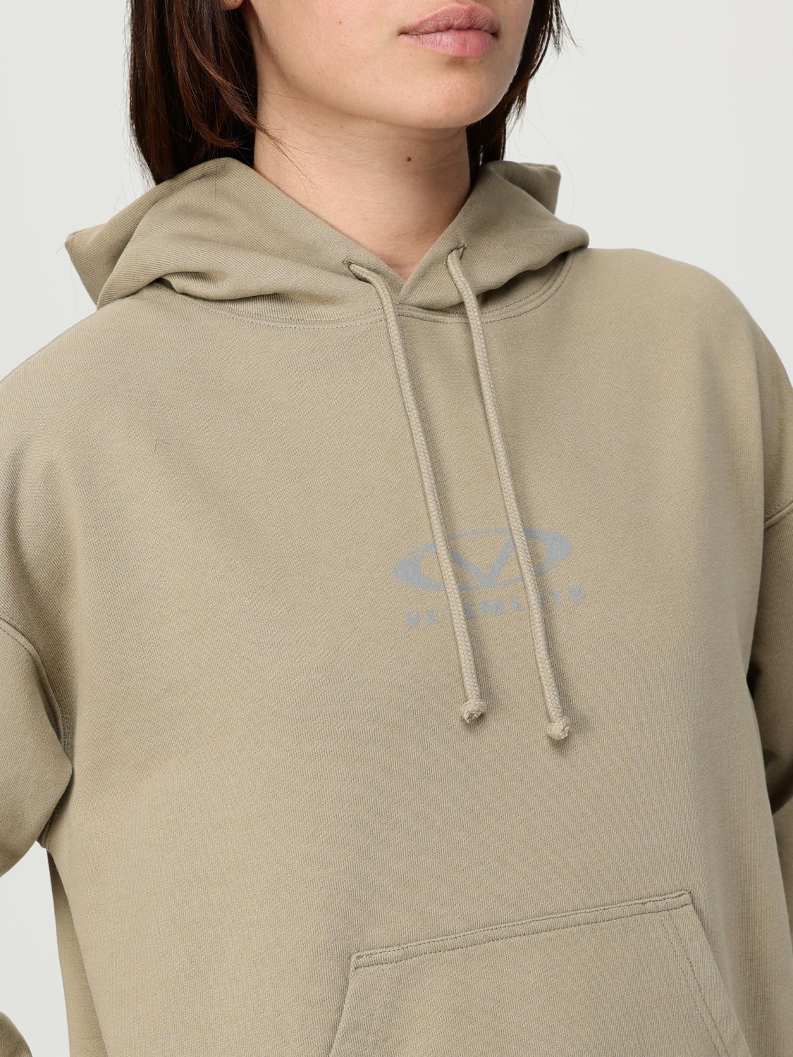 Sweater Woman color Beige