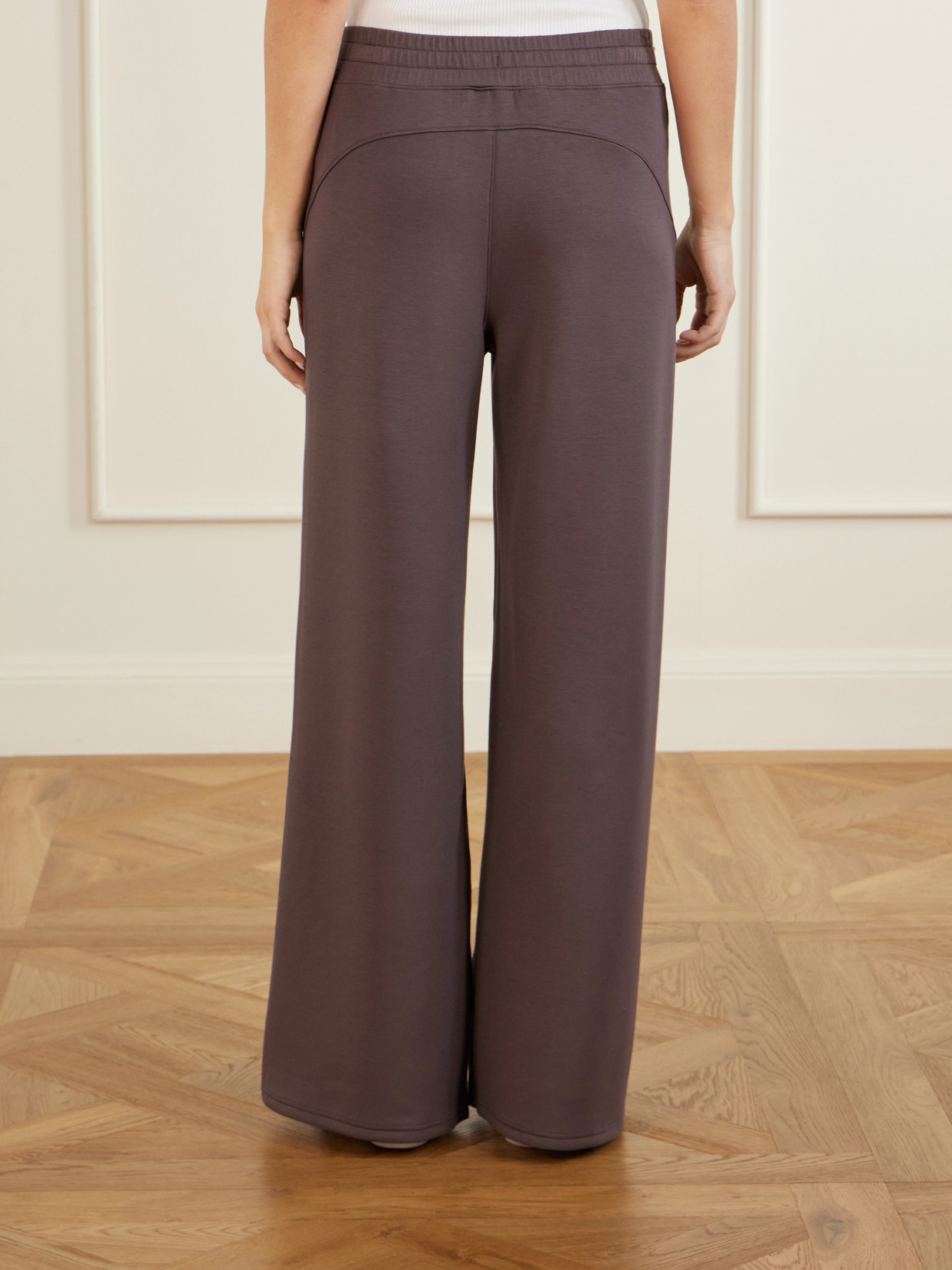 Airessentials Stretch-jersey Wide-leg Sweatpants - Brown