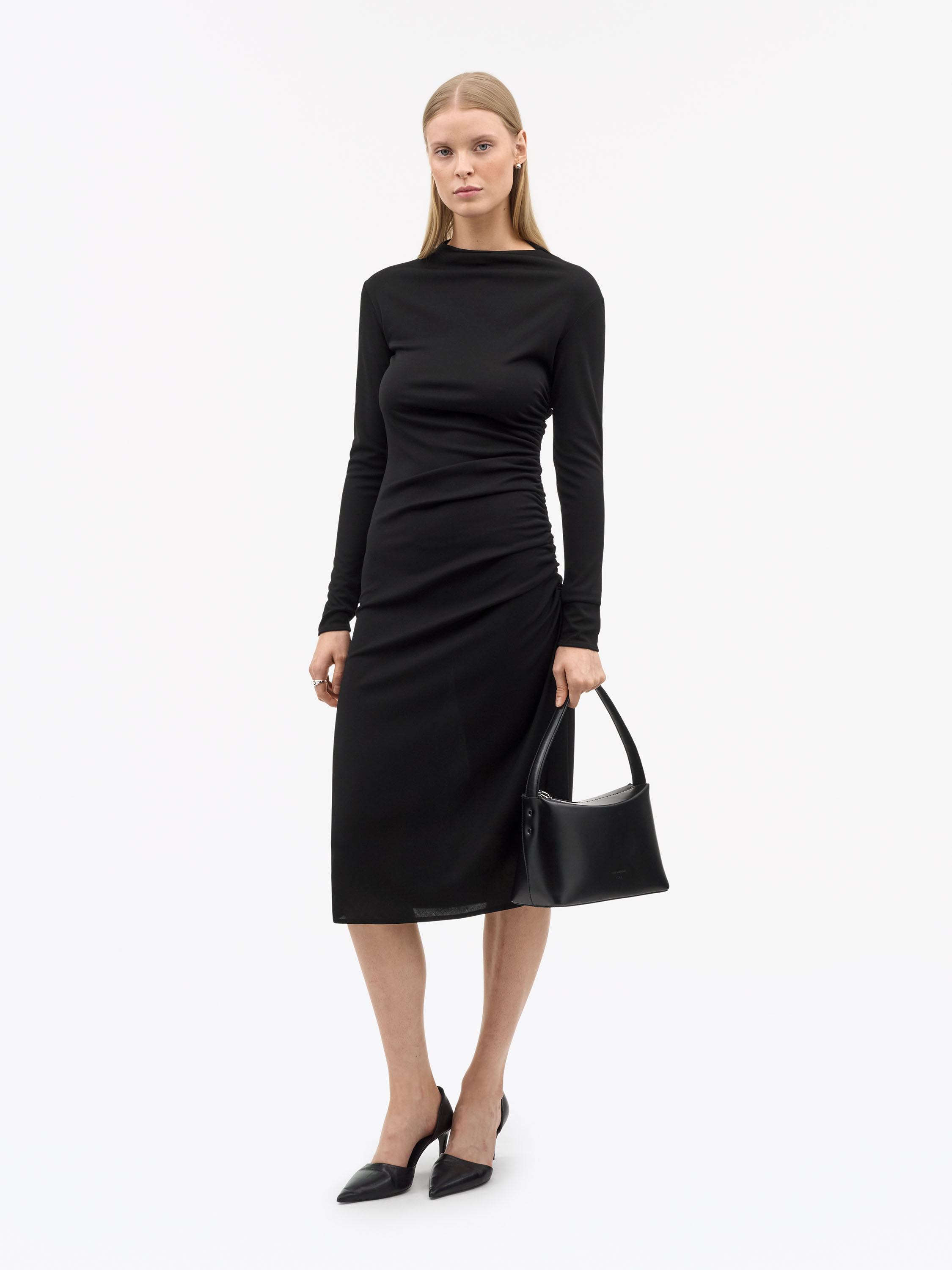 Aliz Long-Sleeved Dre