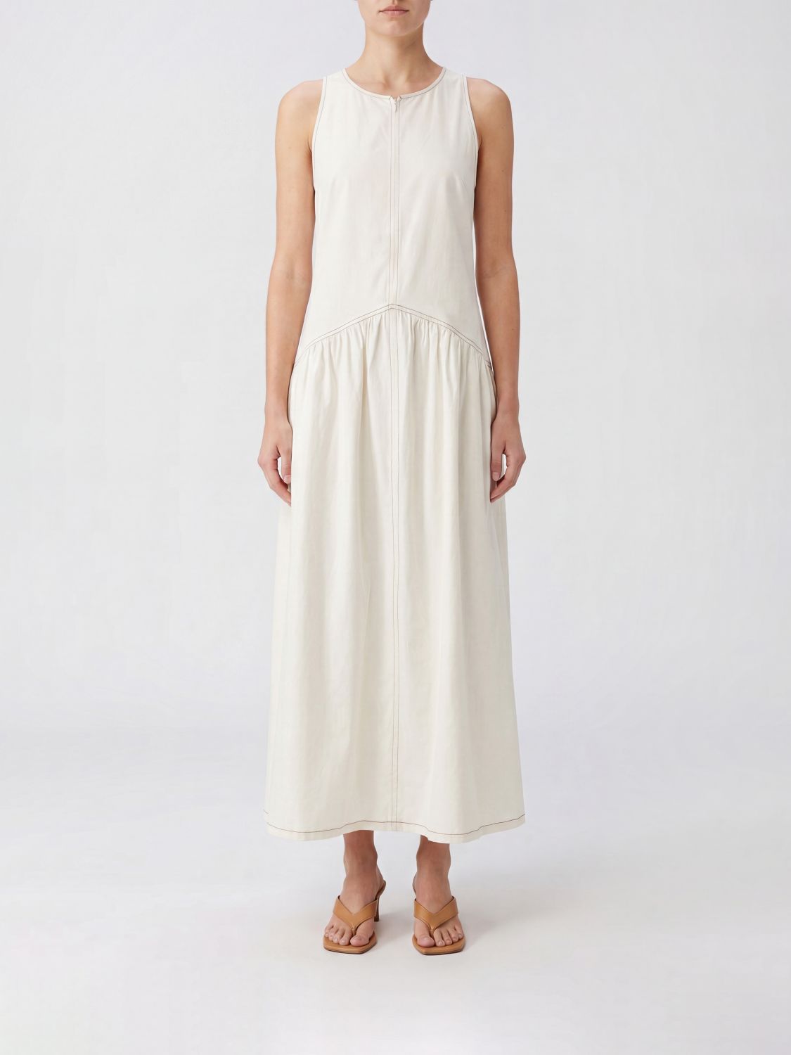 Dress Woman color White