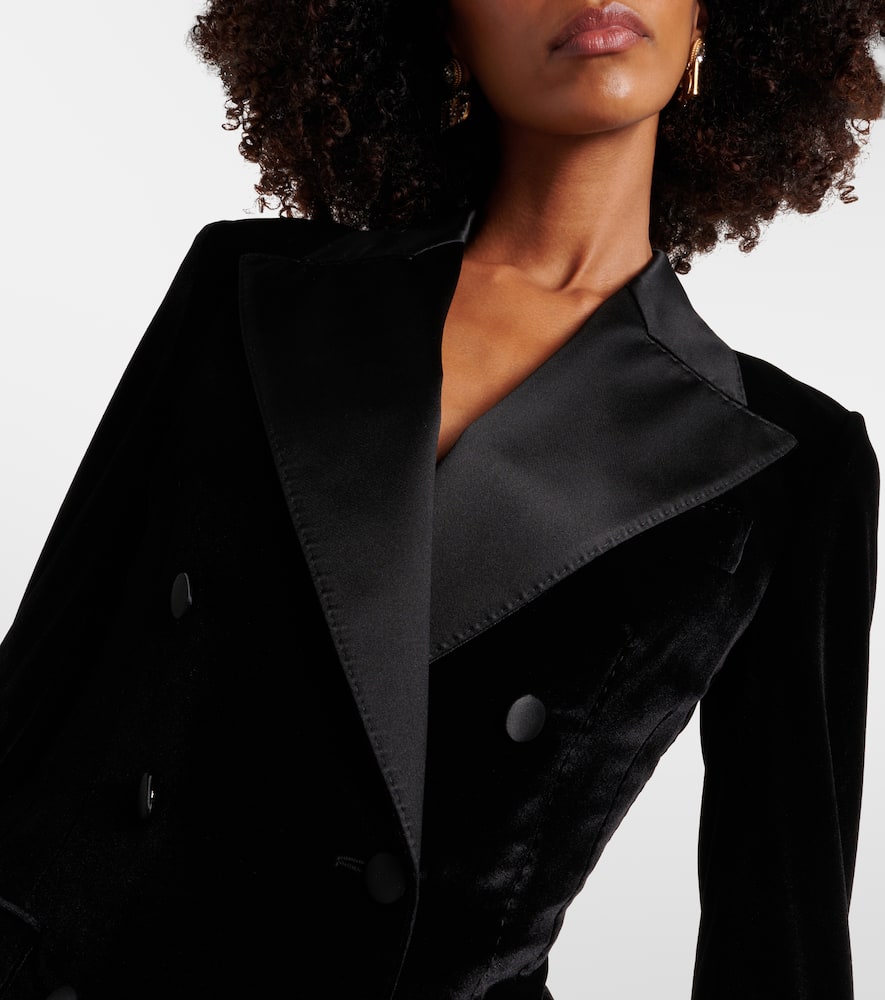 Double-breasted velvet blazer