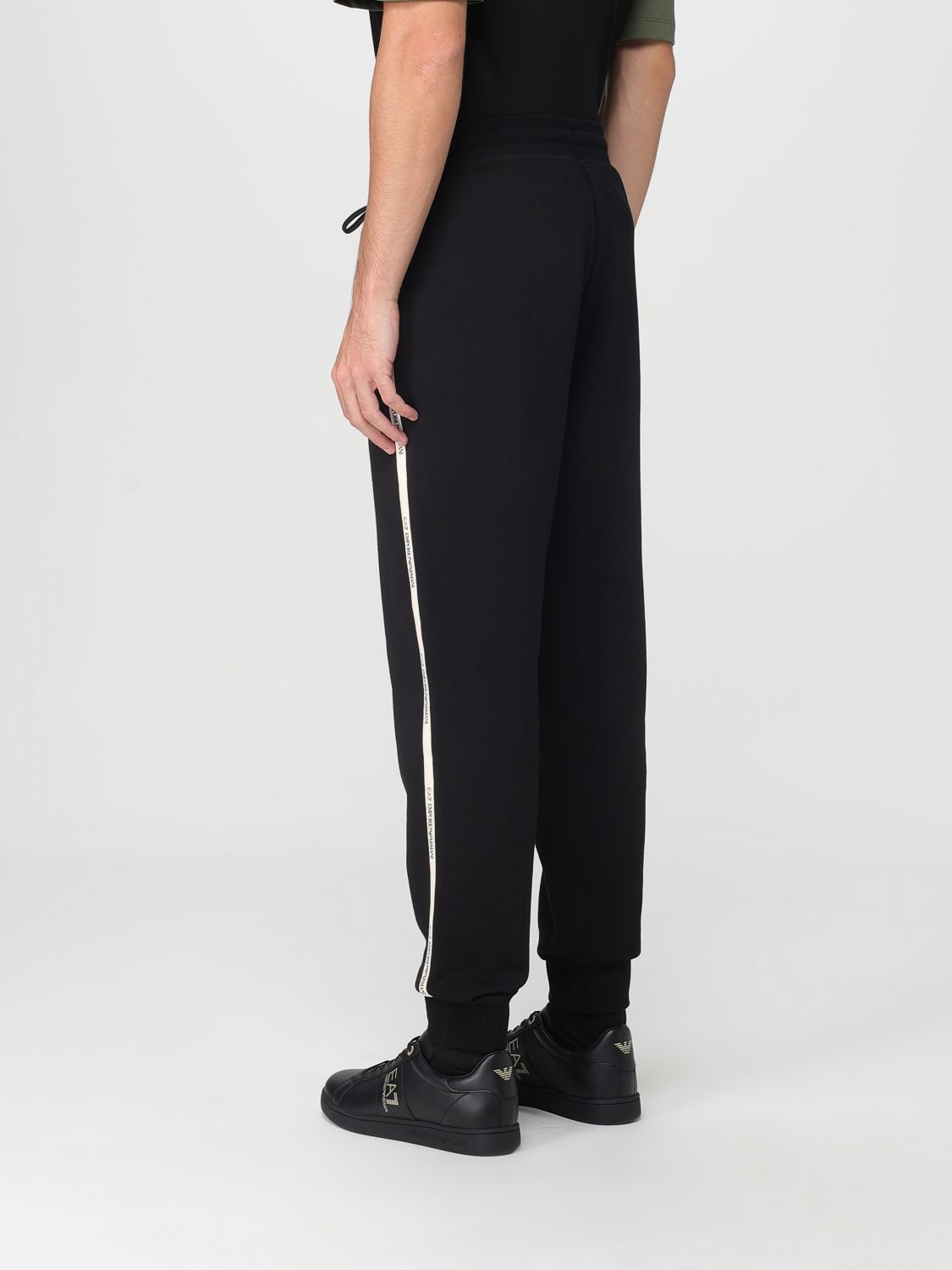 Pants Men color Black