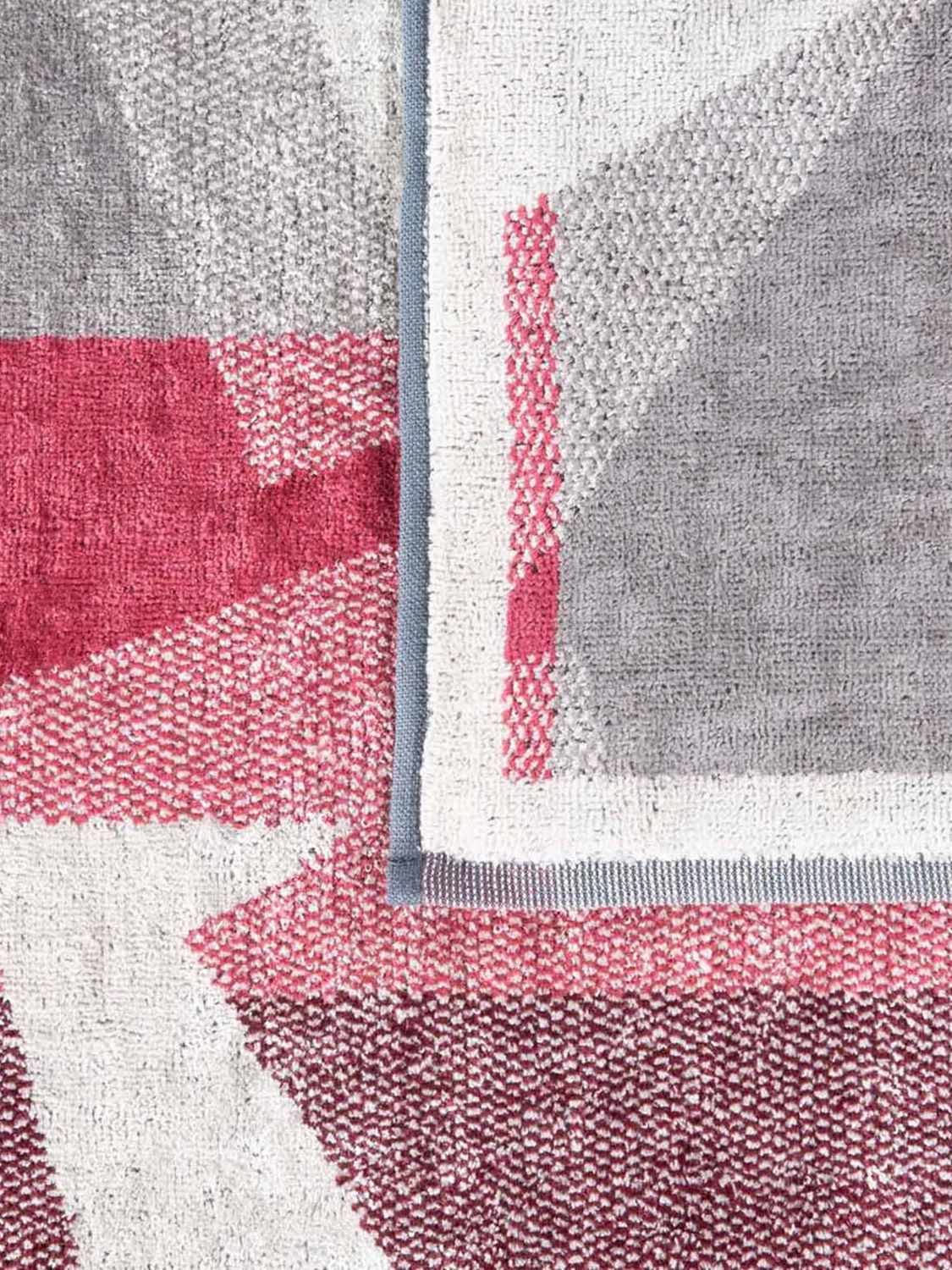 Bath And Beach Towels Lifestyle color Burgundy