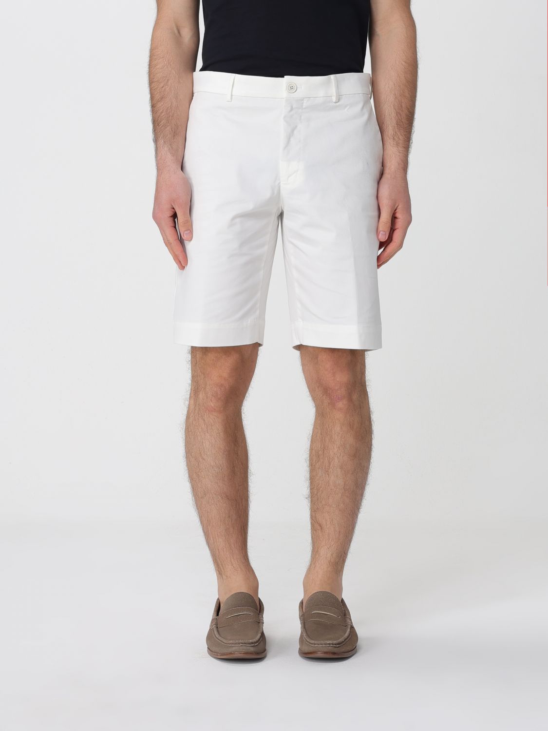 Shorts Men color White