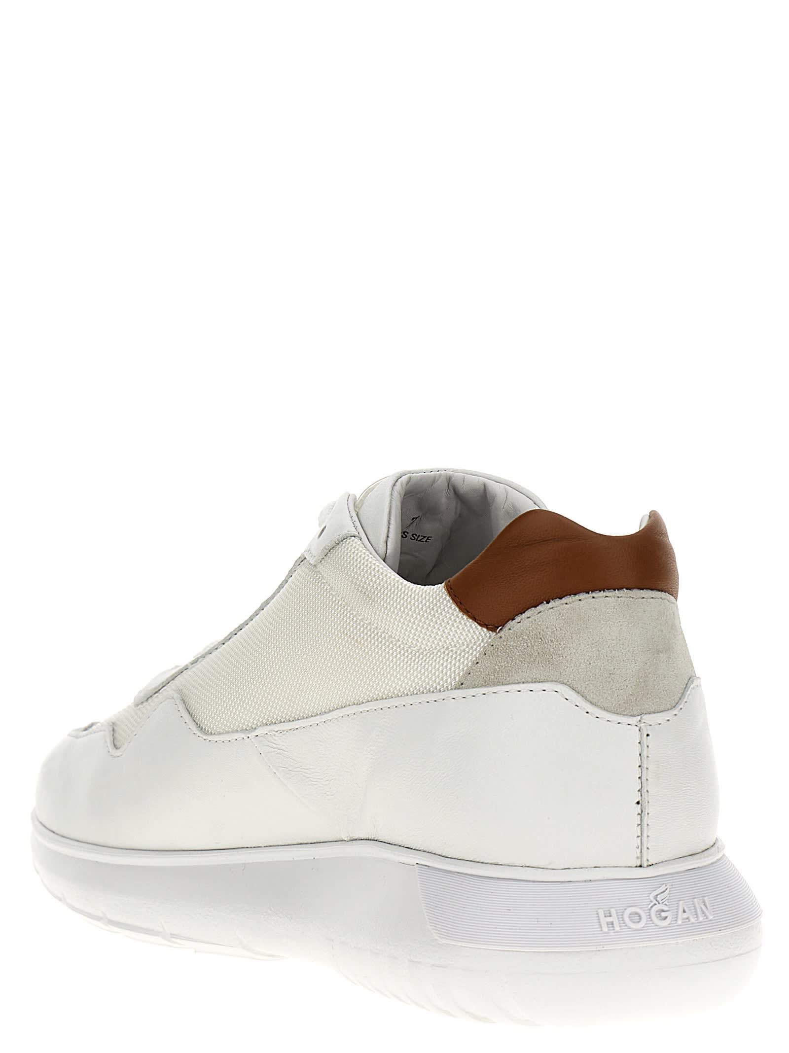 Interactiv3 Sneakers