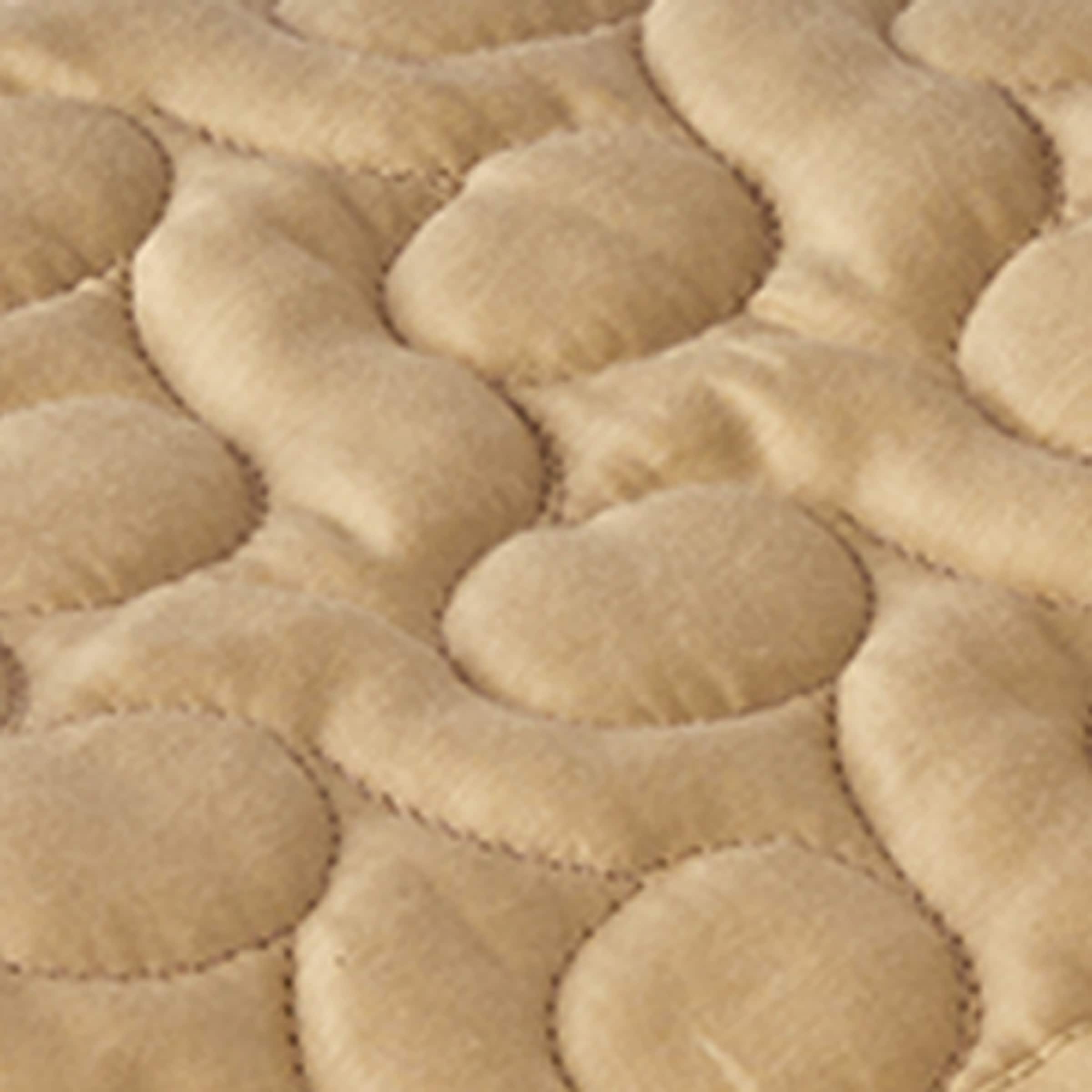 Quilted Poesie King Bedspread