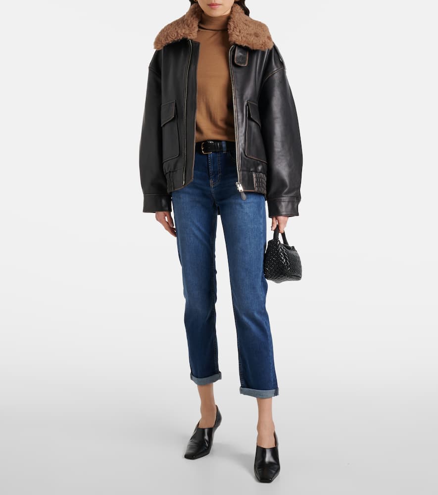 Girlfriend slim jeans