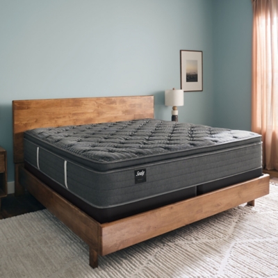 Sealy® Princeton II Soft Pillowtop Queen Mattress