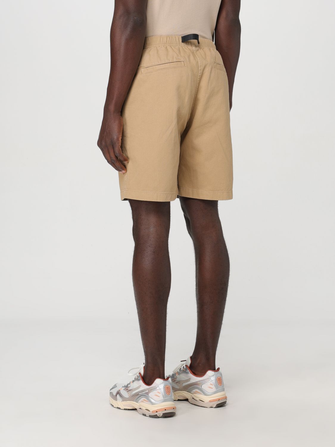 Short Men color Beige
