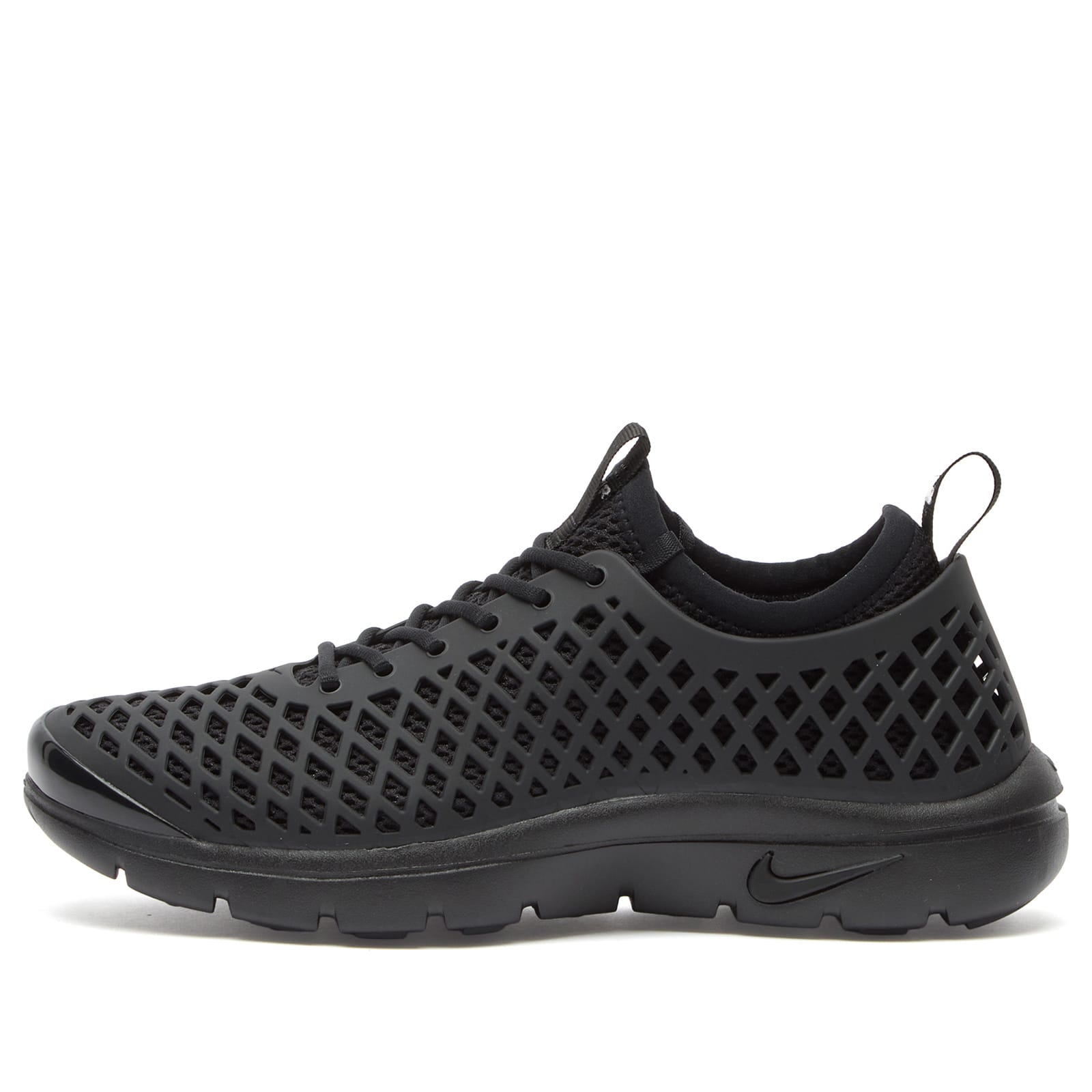 Rejuven8 Run OG QS Sneaker in Black/Sail