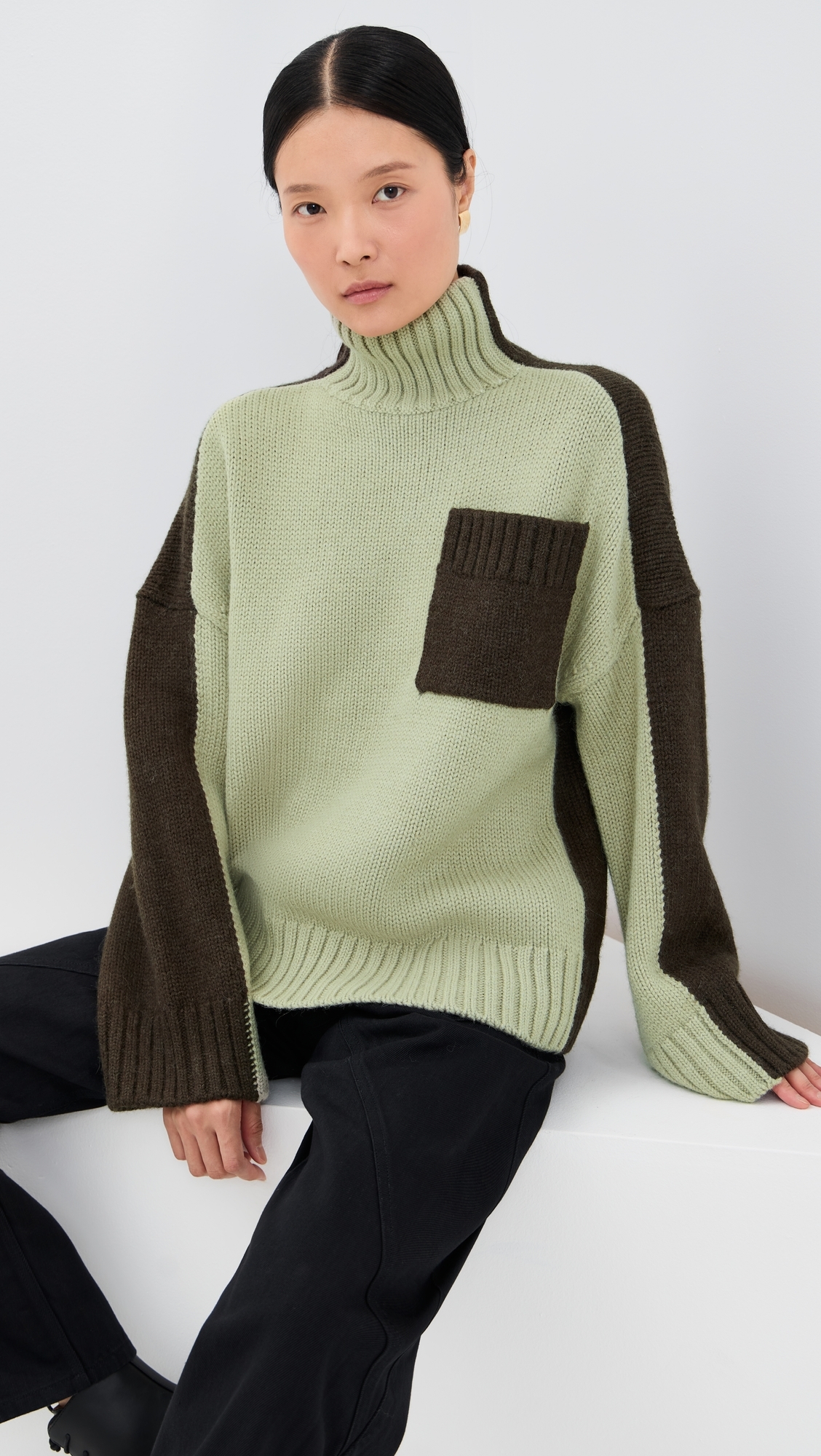 Two Tone Patch Pocket Sweater Nougat/Chocolate 