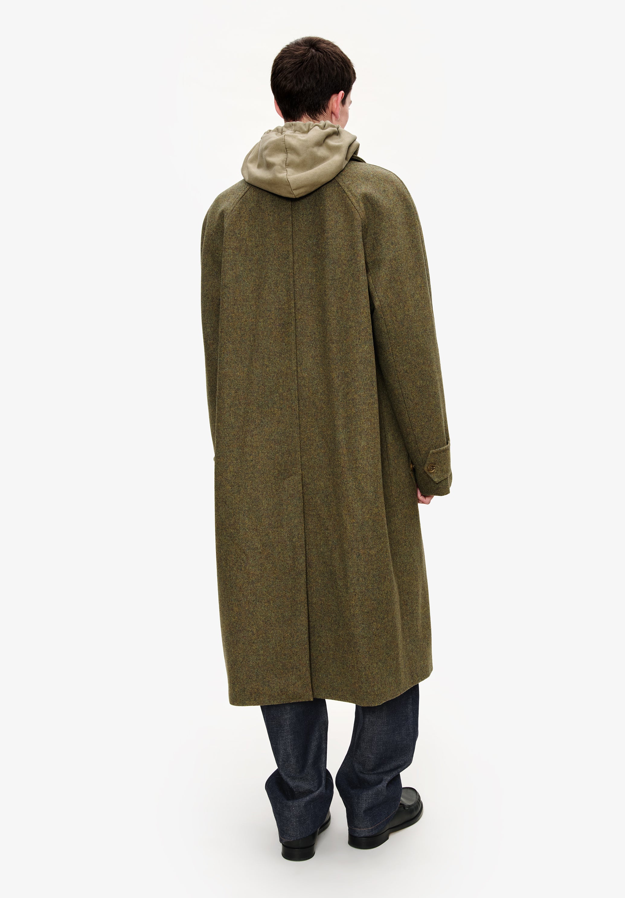A. P.C. Men's Raglan sleeve coat Size: Extra Small in Heather green