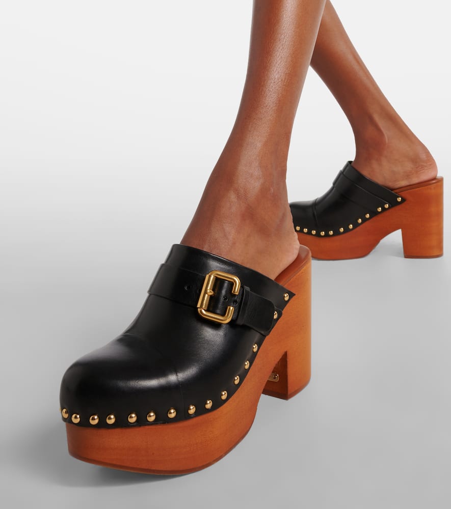 Chloé Jeannette studded leather clogs