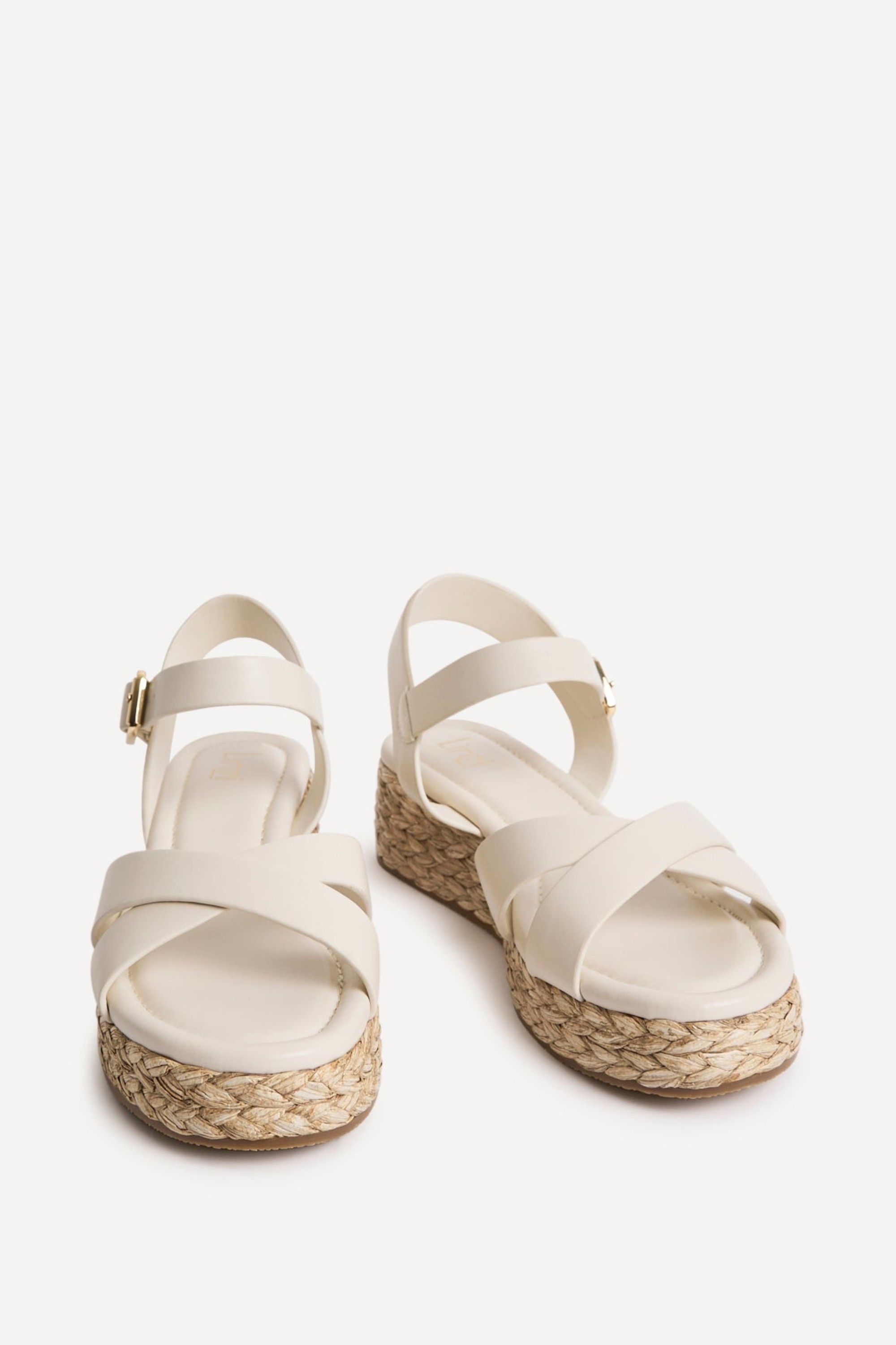 Linzi Magnolia Ivory Flatform Sanda