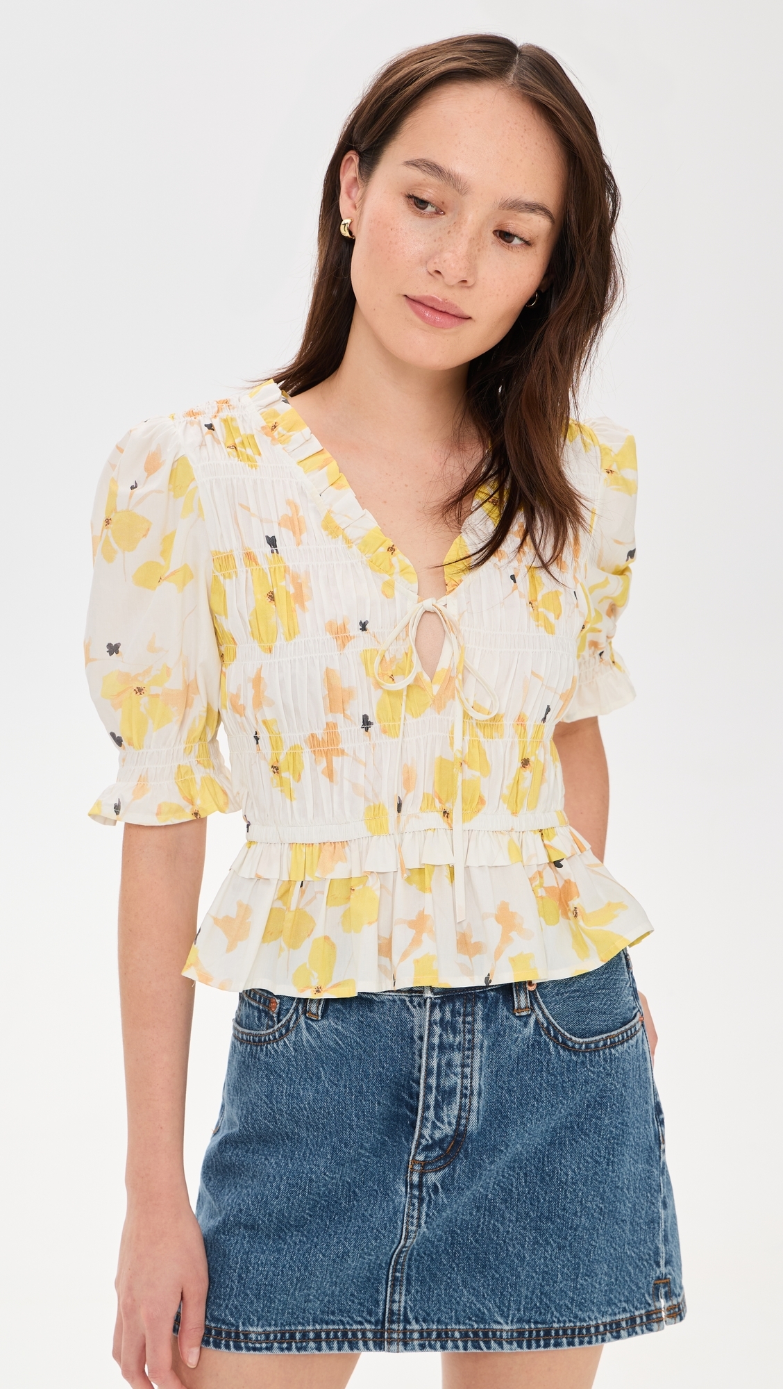Fontaine Blouse Tossed Daffodils