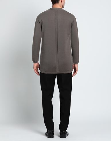 Man Cardigan Lead